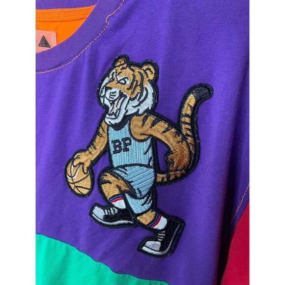 Black Pyramid XXL Patchwork Graphic Tee Multicolor Basketball Streetwear Shirt - Picture 6 of 8